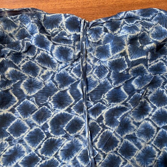 The Limited - Off shoulder Silk Indigo Shibori print top - Medium - Picture 2 of 3